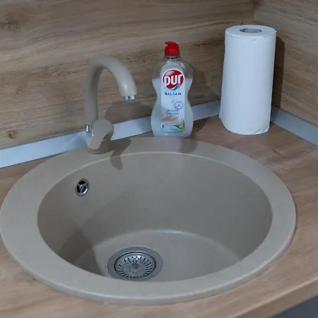 Garsoniera Lux Tineretului Apartment